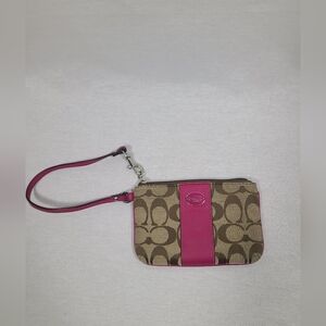 Coach Wristlet- authentic
